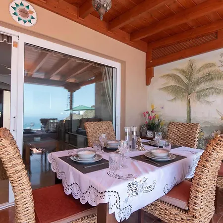 Romantica Lovely 4 Bedroom Private Heated Pool * Costa Adeje (Tenerife)