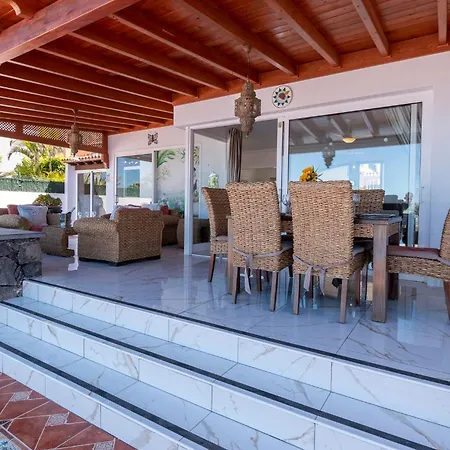 Romantica Lovely 4 Bedroom Private Heated Pool Vila *