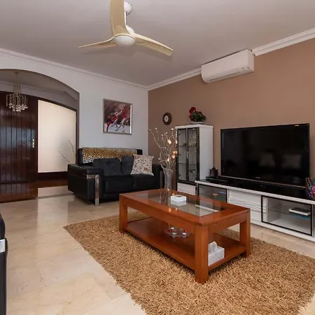 Willa Romantica Lovely 4 Bedroom Private Heated Pool