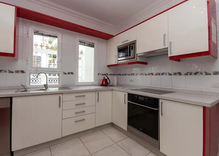 Willa Romantica Lovely 4 Bedroom Private Heated Pool