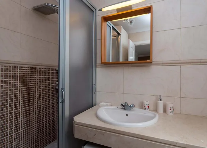 Willa Romantica Lovely 4 Bedroom Private Heated Pool Costa Adeje (Tenerife)