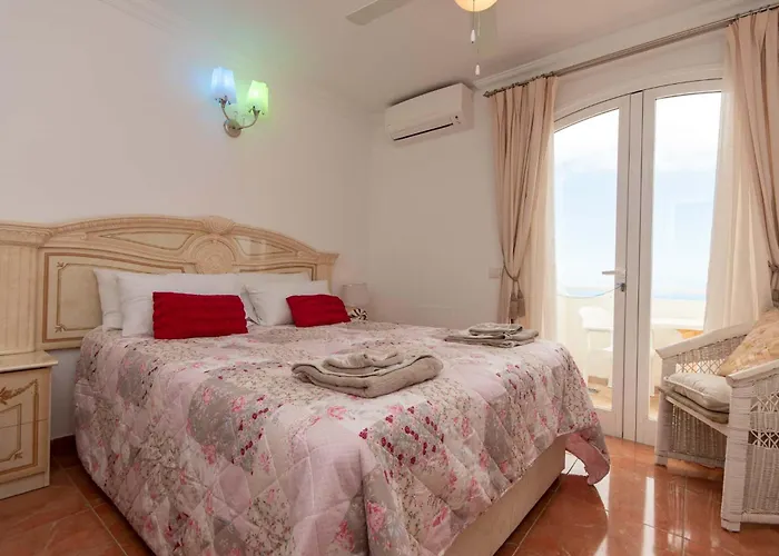 Romantica Lovely 4 Bedroom Private Heated Pool Willa Costa Adeje (Tenerife)